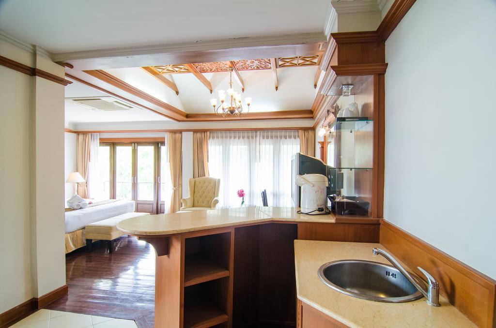 Sea Garden Hostels Hatrin Kültér fotó